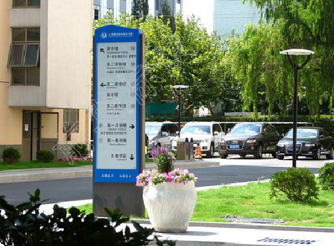  萧县哪些因素影响宣传栏的制作？